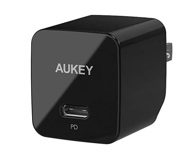 AUKEY 18W Charger