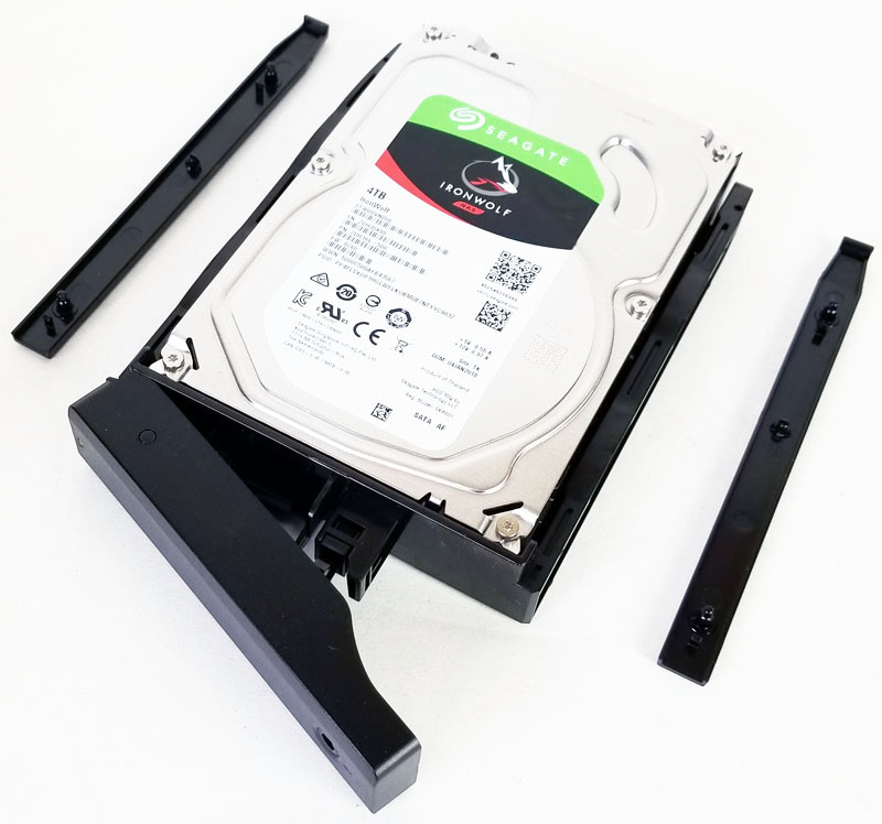 Synology-DS1019-HDD Carrier with Seagate Iron Wolf Drive