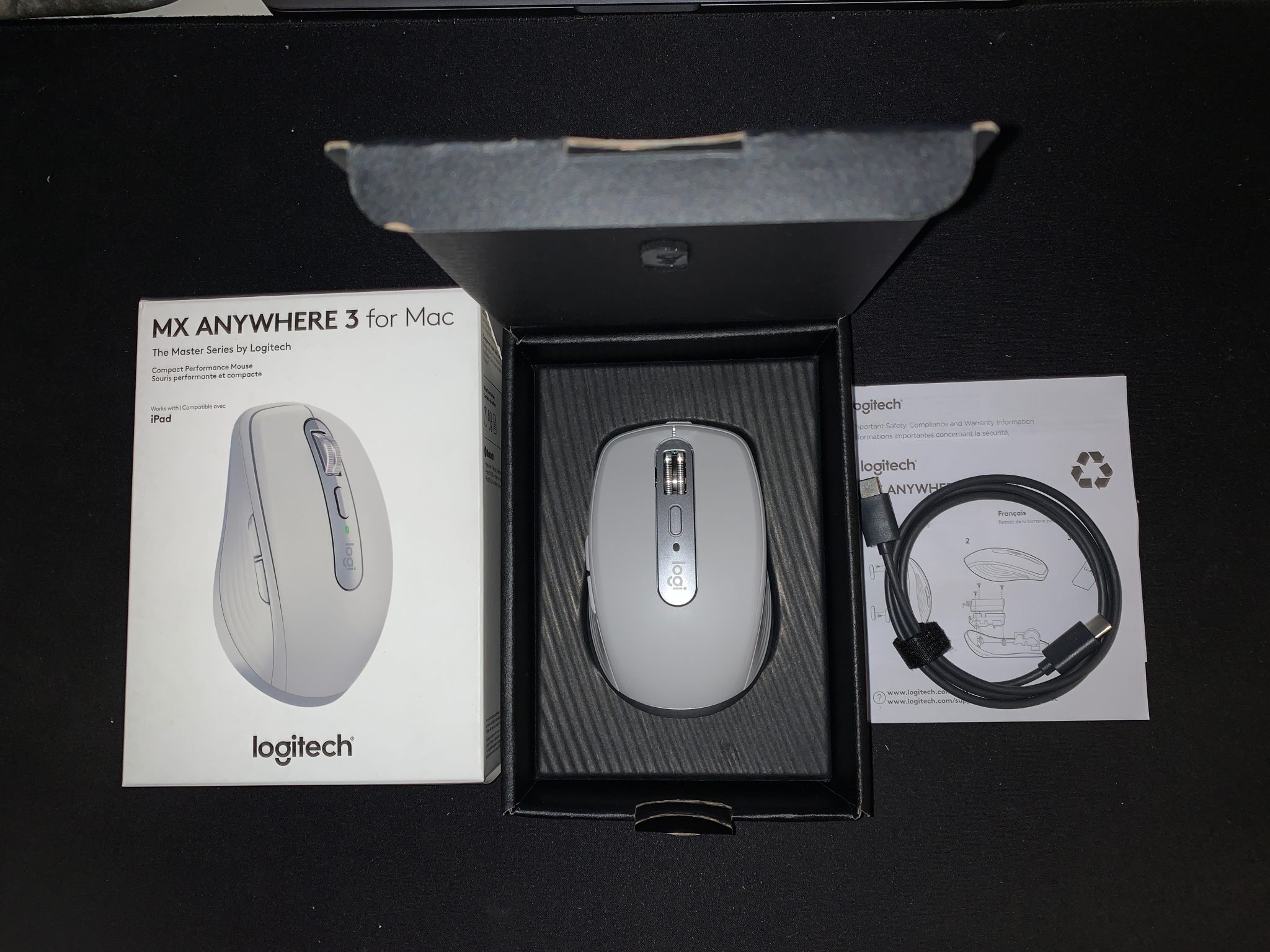 how to turn on bluetooth logitech mouse mac