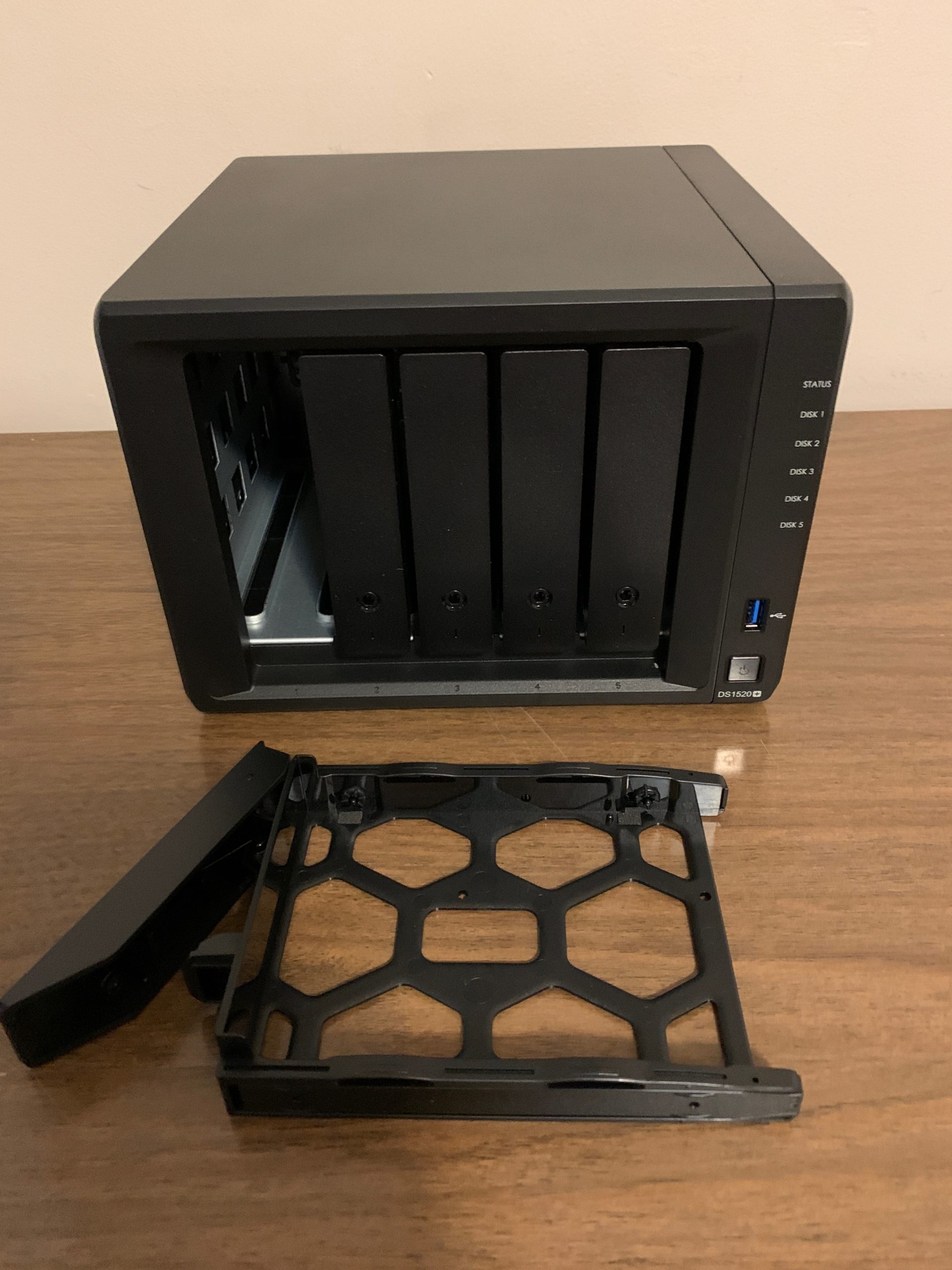 Synology DS1520+ NAS Apple Tech Talk