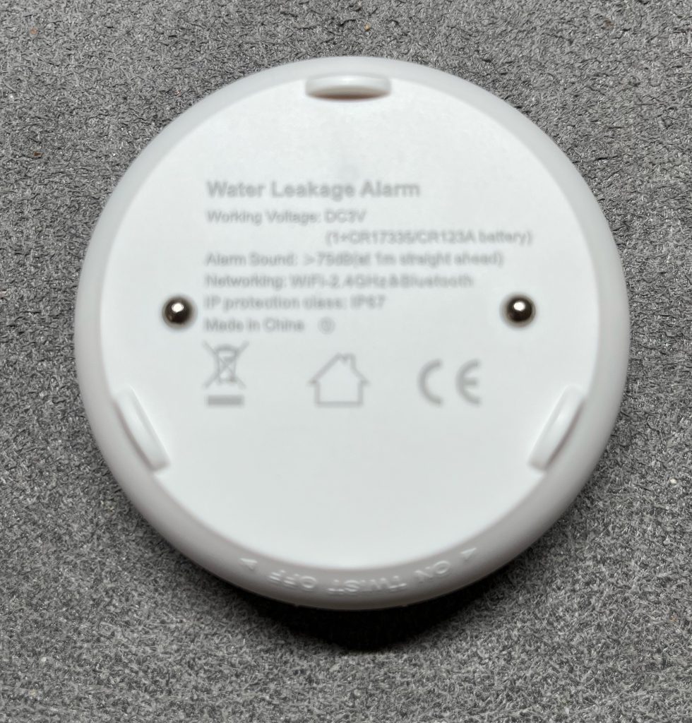 HEIMAN WiFi Water Leak Detector - Bottom View